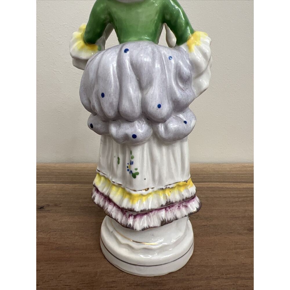Vtg 8" Woman in Blue Hat Gold Trim Figurine Made in Japan Hand Painted Porcelain - Picture 9 of 15